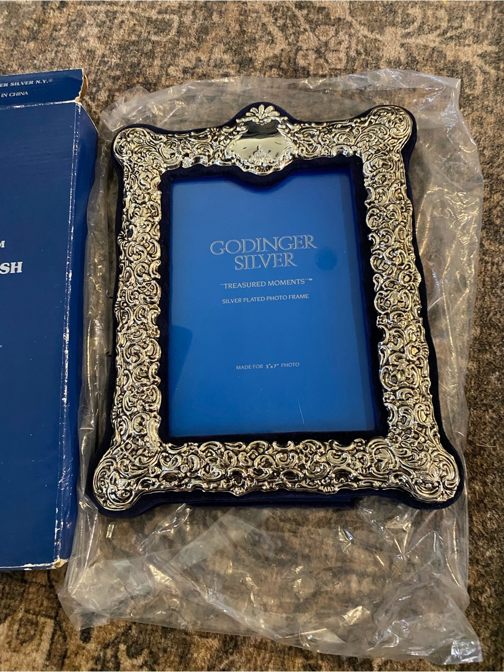Godinger Silver-Plated Frame with Deep Blue Liner